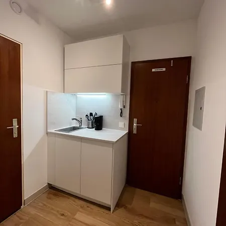 Apartment, Monteurwohnung Mit Balkon In Διαμέρισμα